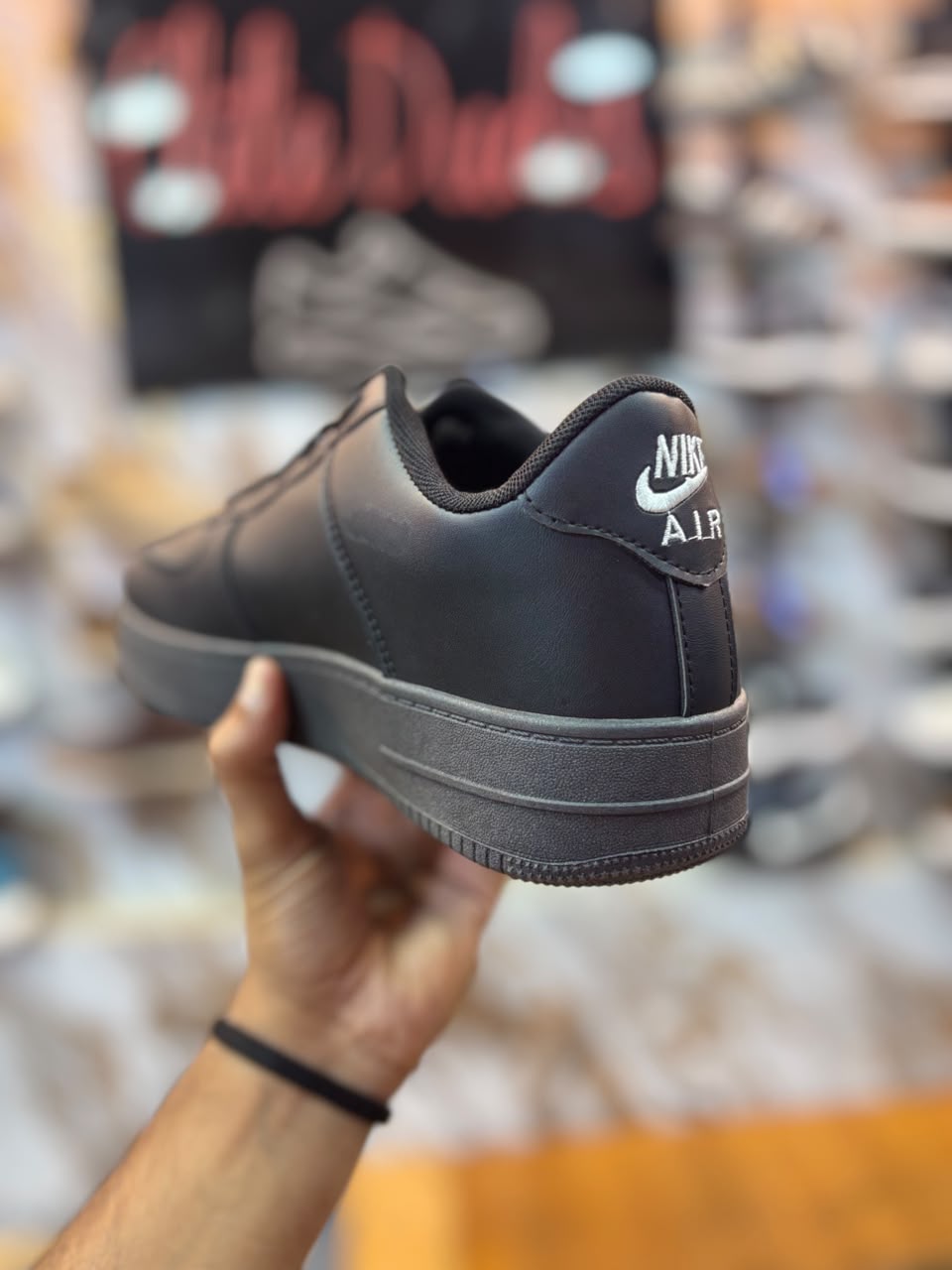 Nike Air Force 1 Low - Triple Black