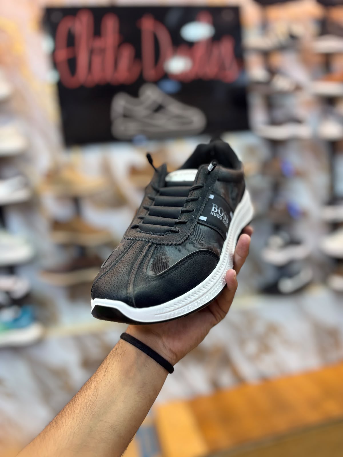 Boss VL Court 3.0 - White & Black