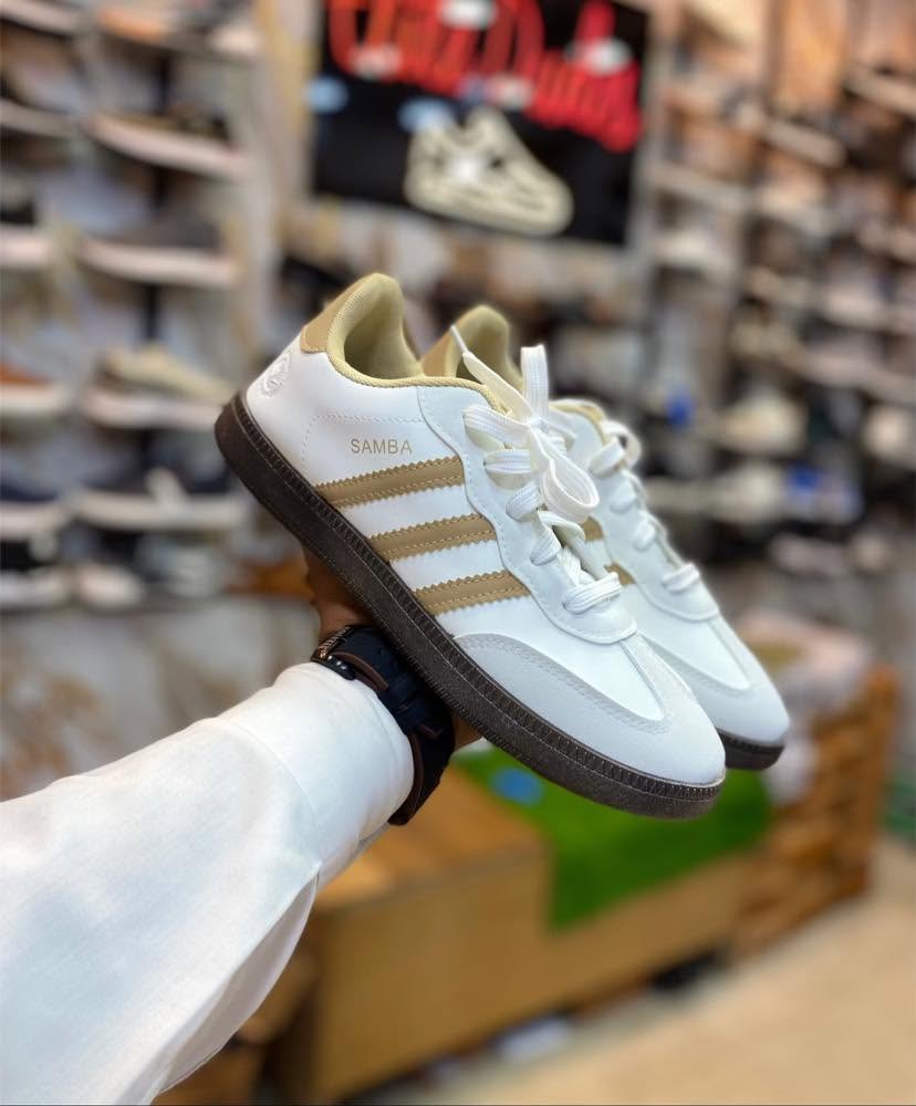 ADIDDAS SAMBA - LIGHT BEIGE
