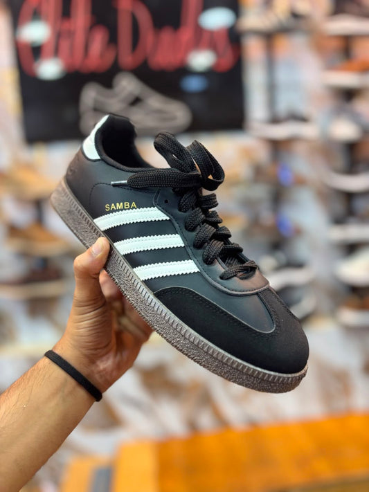 Adidas Samba Black & White
